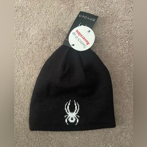 NWT SPYDER Reversible Beanie, Black and White